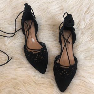 Pointed toe black lace up flats